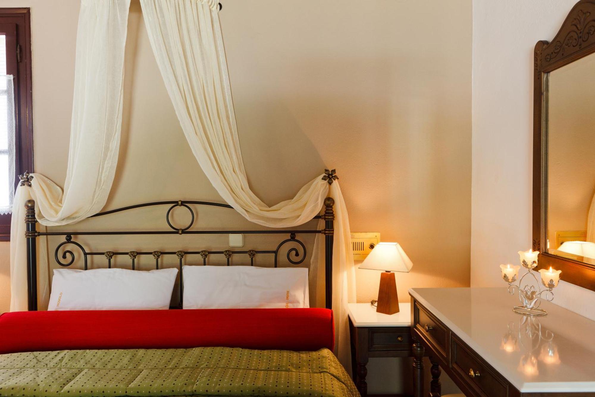 Hovolo Hotel Apartments นิโอไกลมา ห้อง รูปภาพ